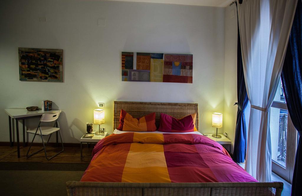 Studio Apartments Centro Storico Via Manno Cagliari Pokoj fotografie