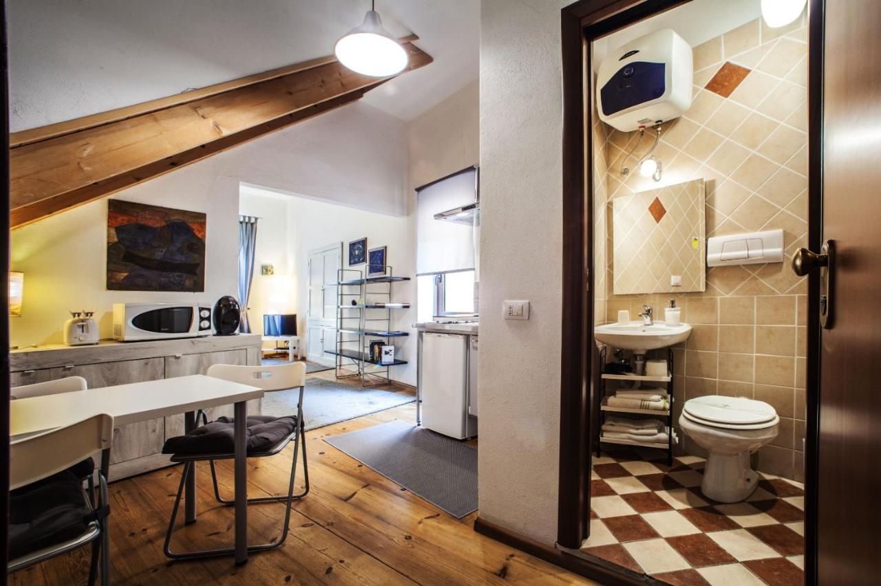 Studio Apartments Centro Storico Via Manno Cagliari Exteriér fotografie