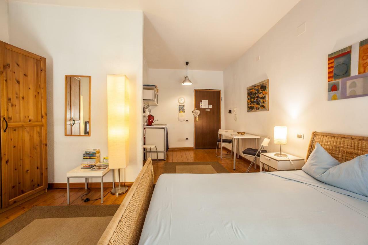 Studio Apartments Centro Storico Via Manno Cagliari Exteriér fotografie